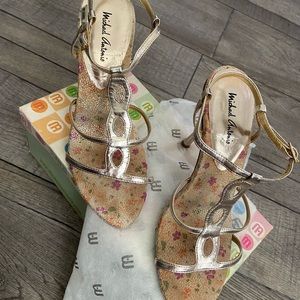 Michael Antonio light gold heels